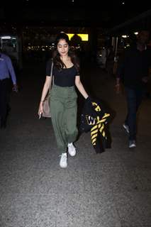 Janhvi Kapoor spotted at the airport