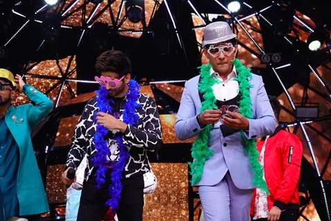 Kartik Aaryan and Aditya Narayan on the sets of Indian Idol 11