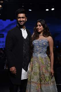 Vicky Kaushal and Janhvi Kapoor walked the ramp at Lakme Fashion Week