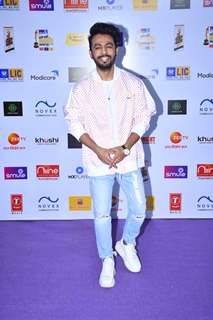 Tony Kakkar snapped at Mirchi Awards 2020