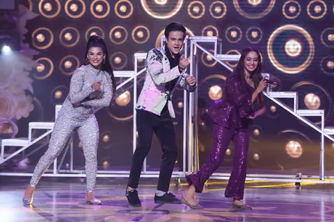 Naina Singh, Krishna Kaul and Mugdha Chapekar