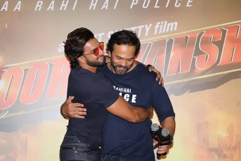 Ranveer Singh tries to kiss Rohit Shetty at the trailer launch of Sooryavanshi!