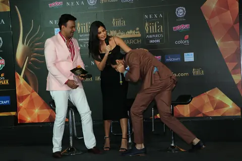 Kartik, Katrina and Dia IIFA Press conference! 