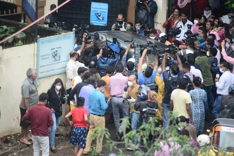 Rhea Chakraborty and brother Showik snapped arriving at DRDO guest house after receiving summons from CBI!