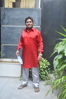 Johnny Lever at the promotions of Coolie no. 1