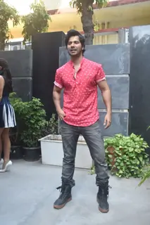 Varun Dhawan at the promotions of Coolie No. 1