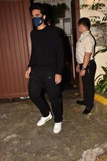 Jackky Bhagnani snapped at at Lara Dutta's house in Bandra