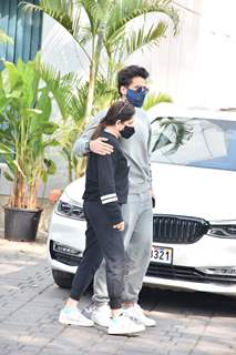 Jackky Bhagnani and Shabina Khan snapped at Kalina Airport