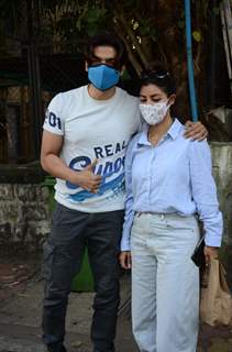 Gurmeet Choudhary snapped with wife in Juhu
