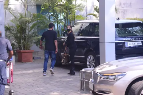 Bollywood celebrities snapped around the town!