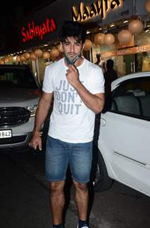 Nishant Singh Malkhani snapped in Lokhandwala!