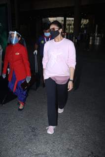 Huma Qureshi snapped at airport