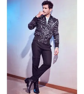 Celebrities at Gold awards