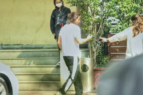 Shah Rukh Khan spotted at Yash Raj Studio in Andheri