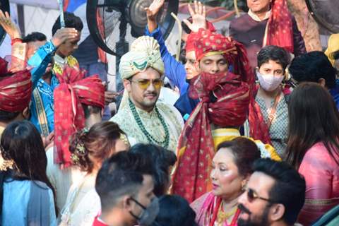 Inside Aditya Narayan's wedding