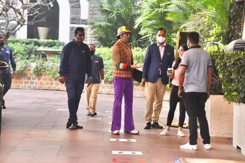 Ranveer Singh snapped at Gateway of India!