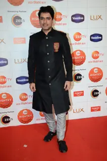 Celebrities at Zee Rishtey awards