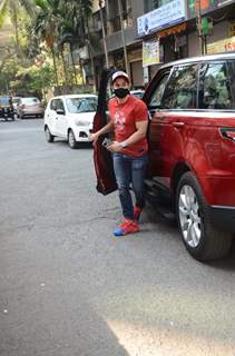 Kunal Khemu snapped around the town