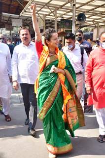 Kangana Ranaut visits Mumba Devi and Shri Siddhivinayak Temple in Mumbai