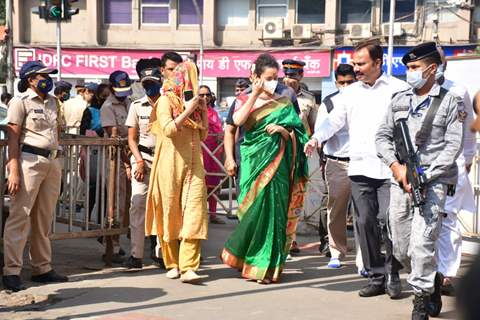 Kangana Ranaut visits Mumba Devi and Shri Siddhivinayak Temple in Mumbai