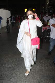 Sara Ali Khan snapped at airport