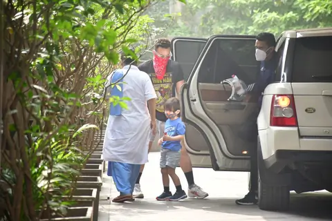 Saif Ali Khan and Taimur Ali Khan snapped around the town!