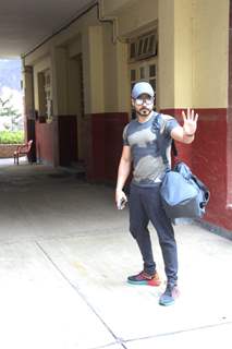 Emraan Hashmi spotted at ithink Gym in Bandra