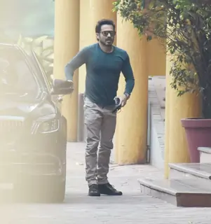Emraan Hashmi snapped at Yashraj studios, Andheri