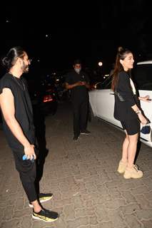 Alaya F snapped with rumored boyfriend Aaishvary Thackeray at Silver Beach Cafe, Bandra