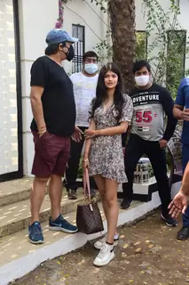 Anjini Dhawan snapped leaving Alibaug after Varun-Natasha's wedding
