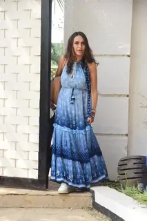 Varun weds Natasha: Dhawan and Dalal family snapped leaving from Alibaug