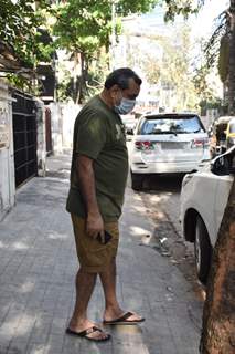 Paresh Rawal snapped at a clinic in Bandra