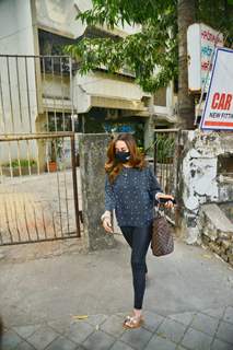 Natasha Dalal snapped at salon in Juhu