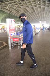 John Abraham snapped at airport