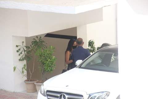 Kiara Advani spotted at rumoured boyfriend Sidharth Malhotra's residence in Bandra