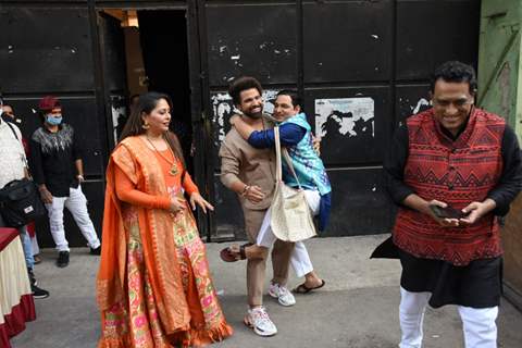 Catch the fun behind the sets of Super Dancer Chapter 4