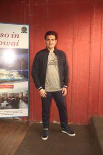 Arbaaz Khan snapped at the sets of his talk show - Pinch