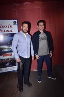 Salman Khan and Arbaaz Khan pose on the sets of talk show - Pinch 