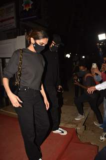 Ranveer Singh and Deepika Padukone snapped leaving Izumi, Bandra