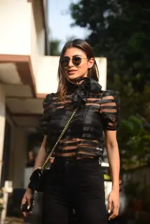 Mouni Roy snapped at West View, Khar