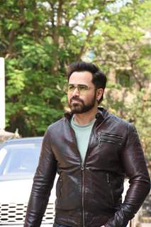 Emraan Hashmi spotted outside PVR, Juhu