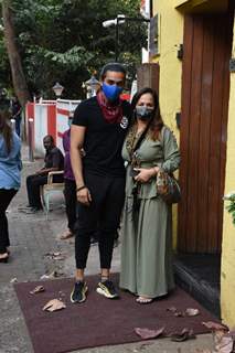 Aaishvary Thackeray snapped with mom at Chin Chin Chu, Juhu