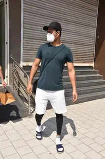 Vicky Kaushal snapped at gym in Andheri