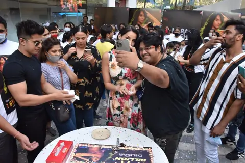 Nora Fatehi's Dilbar success bash!