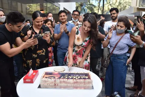 Nora Fatehi's Dilbar success bash!