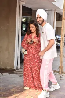 Neha Kakkar with husband Rohanpreet Singh snapped in Juhu...