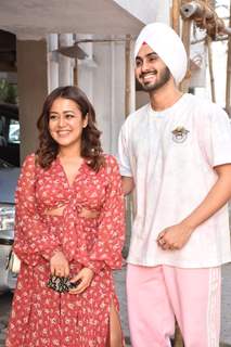 Neha Kakkar with husband Rohanpreet Singh snapped in Juhu...