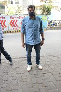 Mukesh Chhabra snapped at NM college, Mumbai!