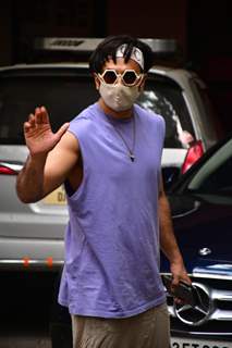 Ranveer Singh snapped at dubbing studio!