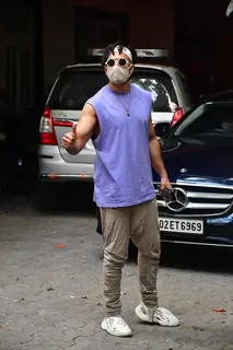 Ranveer Singh snapped at dubbing studio!